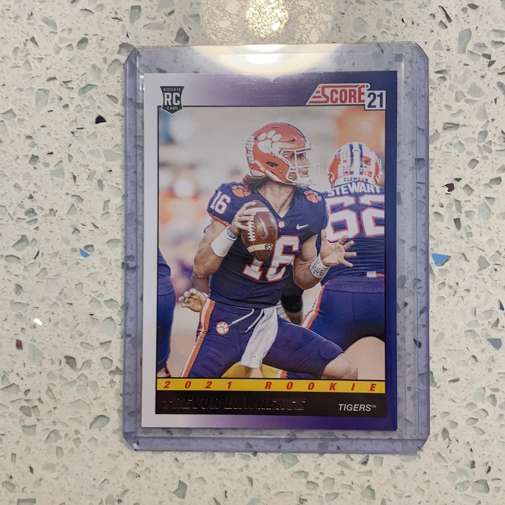 2021 Score Trevor Lawrence Purple Parallel RC